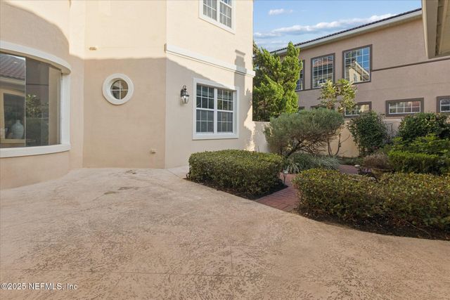 8228 RESIDENCE Court, Fernandina Beach, FL 32034