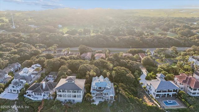 8228 RESIDENCE Court, Fernandina Beach, FL 32034