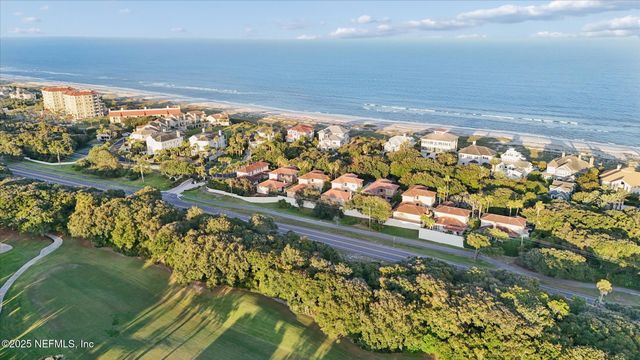 8228 RESIDENCE Court, Fernandina Beach, FL 32034