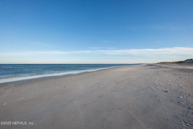 8228 RESIDENCE Court, Fernandina Beach, FL 32034