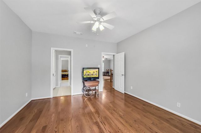 1260 Fries Road, Houston, TX 77055