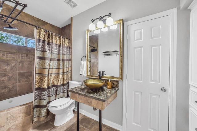 1260 Fries Road, Houston, TX 77055