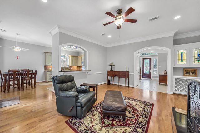 1260 Fries Road, Houston, TX 77055