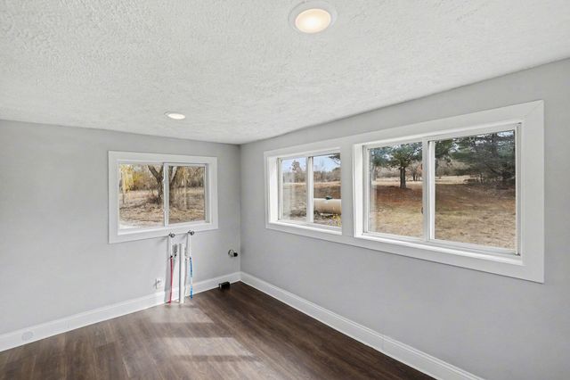 5990 N Bailey Road, Coral, MI 49322