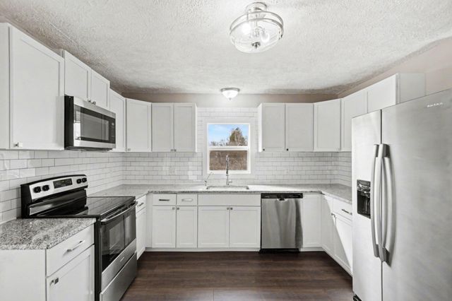 5990 N Bailey Road, Coral, MI 49322