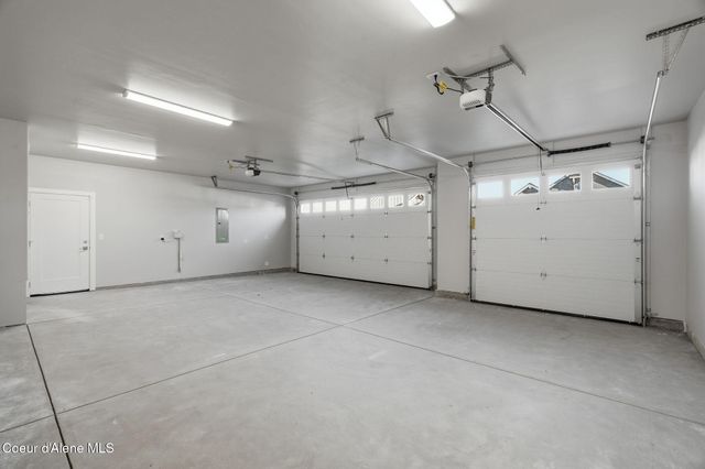 4460 W Hide Away LN, Coeur D'alene, ID 83815