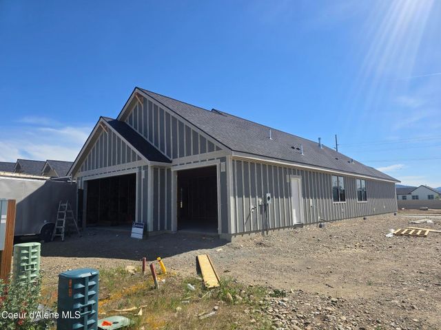 4460 W Hide Away LN, Coeur D'alene, ID 83815