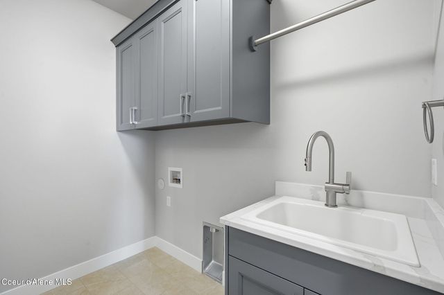 4460 W Hide Away LN, Coeur D'alene, ID 83815