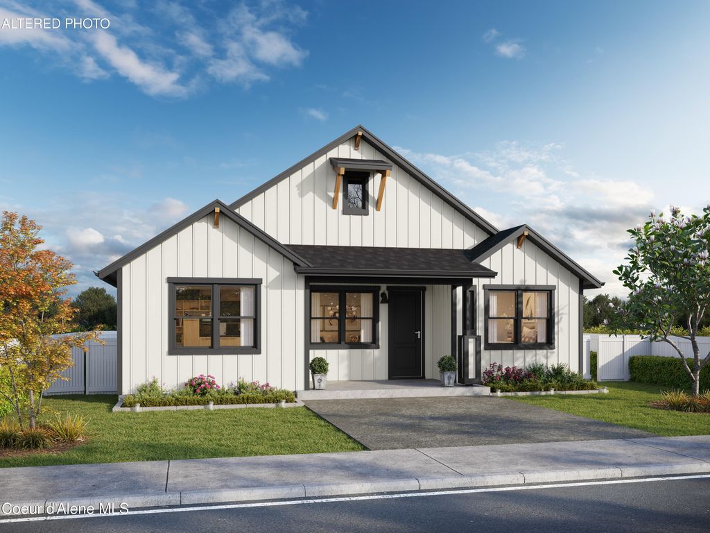 4460 W Hide Away LN, Coeur D'alene, ID 83815