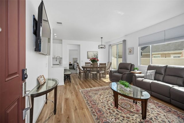 104 Seacountry Lane, Rancho Santa Margarita, CA 92688