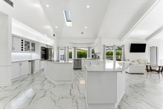 10722 Kirkaldy Lane, Boca Raton, FL 33498