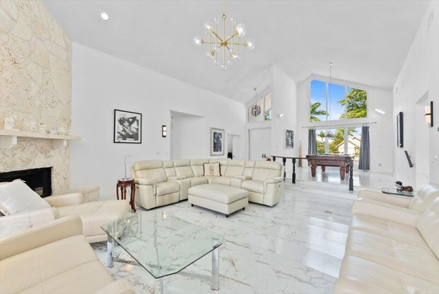 10722 Kirkaldy Lane, Boca Raton, FL 33498