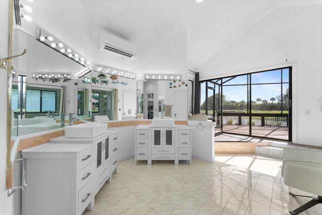 10722 Kirkaldy Lane, Boca Raton, FL 33498