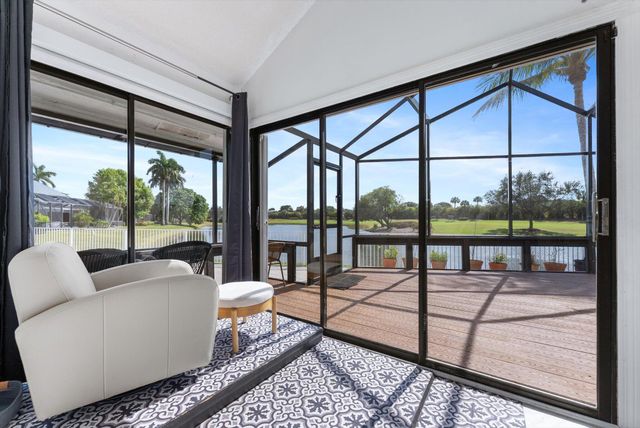 10722 Kirkaldy Lane, Boca Raton, FL 33498