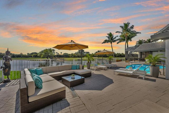 10722 Kirkaldy Lane, Boca Raton, FL 33498