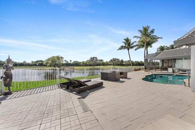 10722 Kirkaldy Lane, Boca Raton, FL 33498