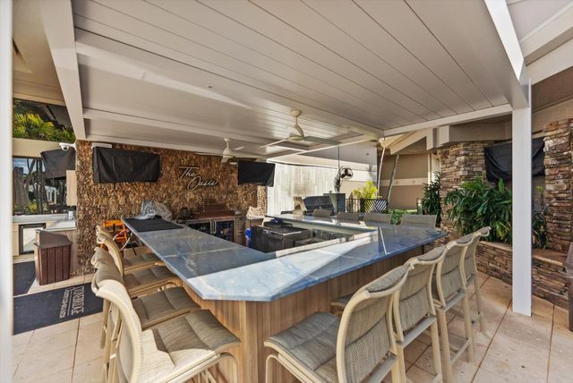 10722 Kirkaldy Lane, Boca Raton, FL 33498