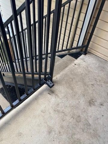 2750 Holly Hall Street 1604, Houston, TX 77054