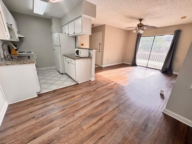 2750 Holly Hall Street 1604, Houston, TX 77054