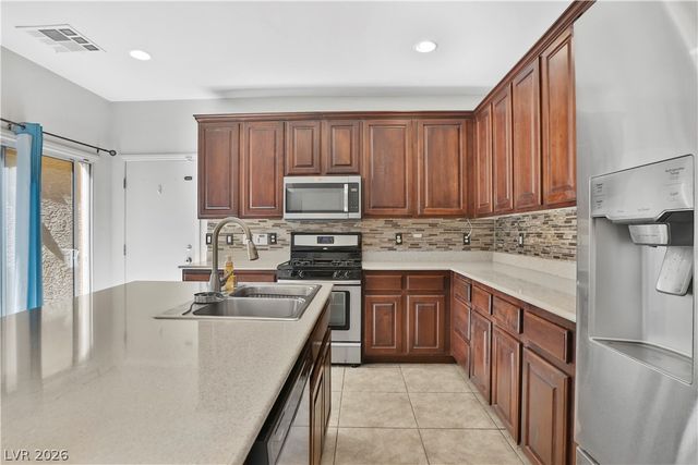 6660 Biltmore Garden Street, Las Vegas, NV 89149