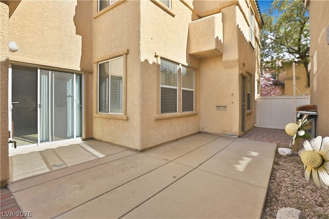 6660 Biltmore Garden Street, Las Vegas, NV 89149