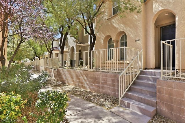 6660 Biltmore Garden Street, Las Vegas, NV 89149