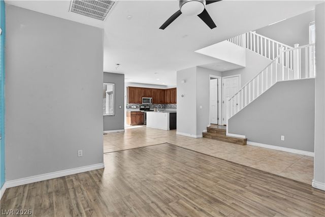 6660 Biltmore Garden Street, Las Vegas, NV 89149