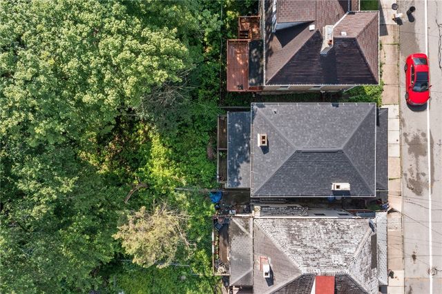 3830 East Street, Observatory Hill, PA 15214