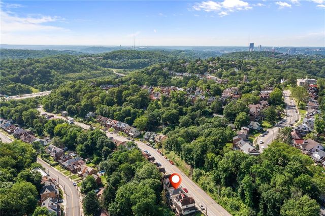 3830 East Street, Observatory Hill, PA 15214