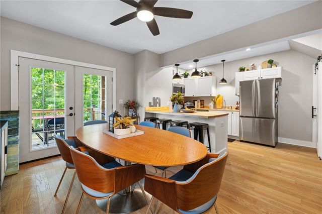 3830 East Street, Observatory Hill, PA 15214