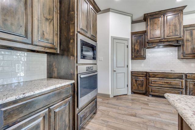 1029 Sunflower, Paradise, TX 76073