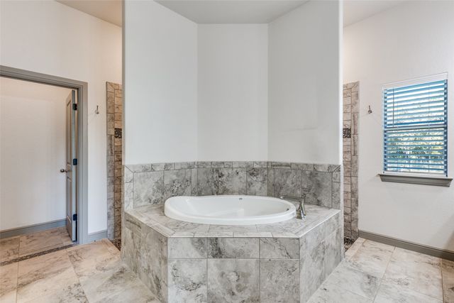 1029 Sunflower, Paradise, TX 76073