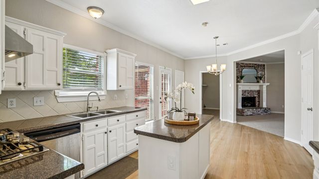 8418 Hartford Drive, Rowlett, TX 75089