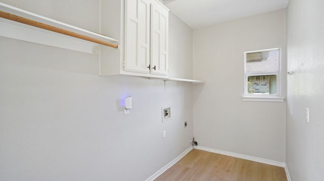 8418 Hartford Drive, Rowlett, TX 75089