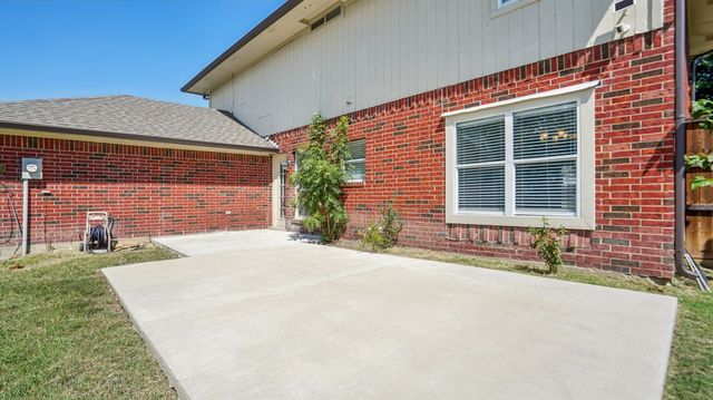 8418 Hartford Drive, Rowlett, TX 75089
