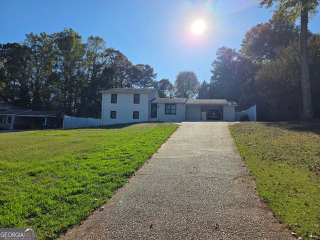 93 HIDDEN VALLEY Drive, Lawrenceville, GA 30044