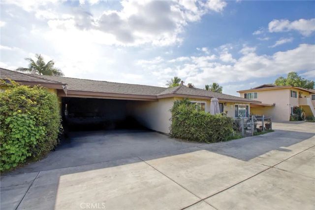 6029 Live Oak Street, Bell Gardens, CA 90201