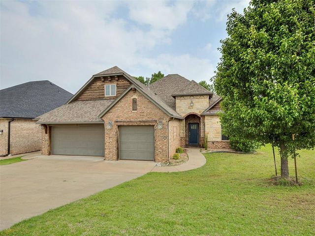 2613 NE 14th Street, Moore, OK 73160