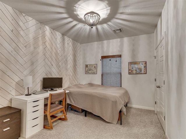 2613 NE 14th Street, Moore, OK 73160