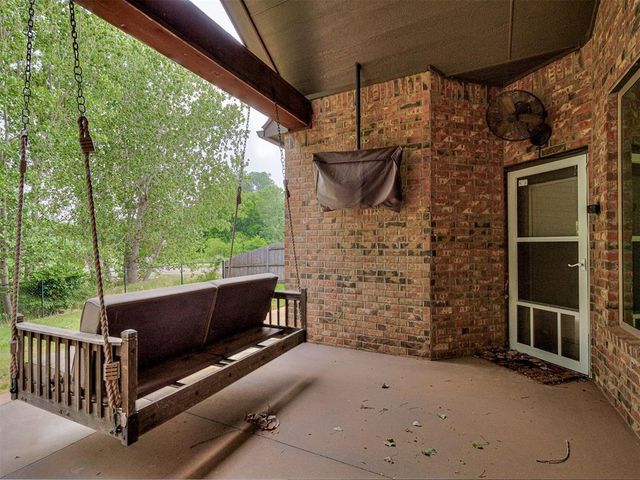 2613 NE 14th Street, Moore, OK 73160