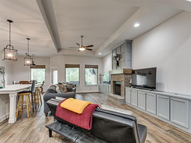 2613 NE 14th Street, Moore, OK 73160