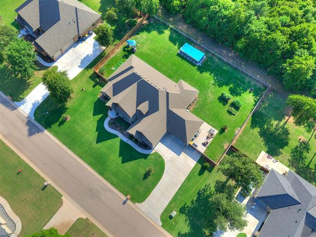 1605 Baylee Lane, Choctaw, OK 73020