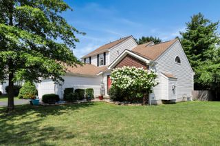 8662 Robbins Loop Drive, Reynoldsburg, OH 43068