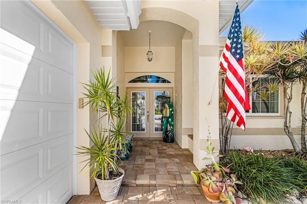 Image 10 of property listing at 5603 SW 11th AVE, Cape Coral, FL 33914