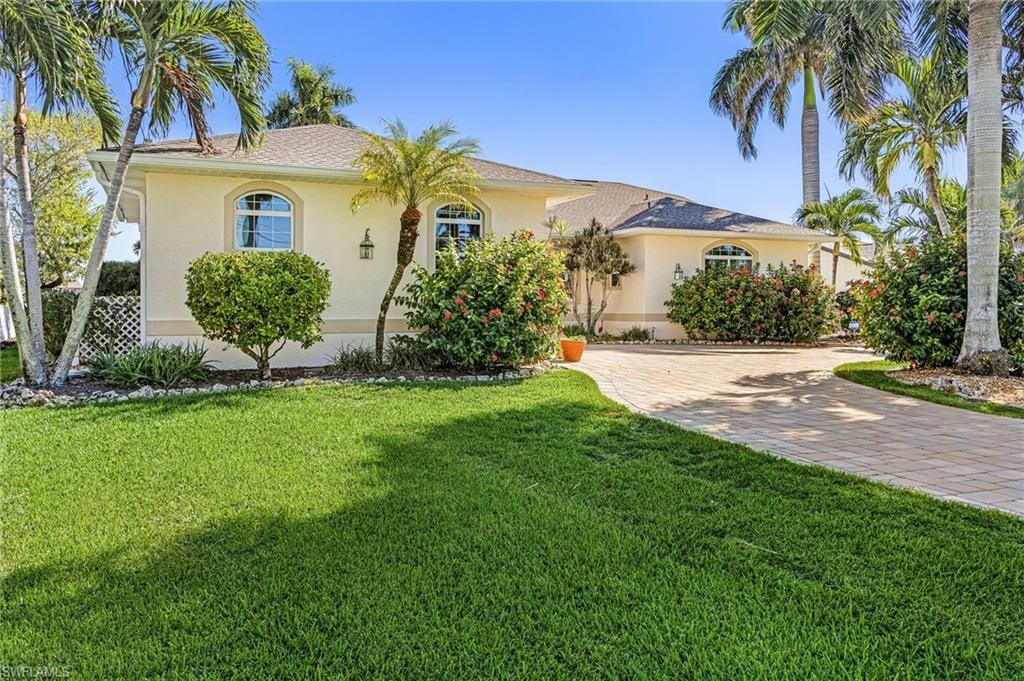 Image 3 of property listing at 5603 SW 11th AVE, Cape Coral, FL 33914