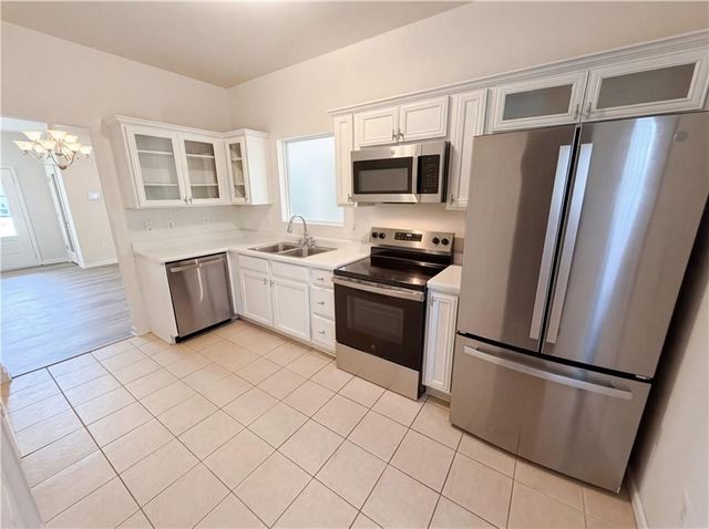 474 Village Way, Loganville, GA 30052