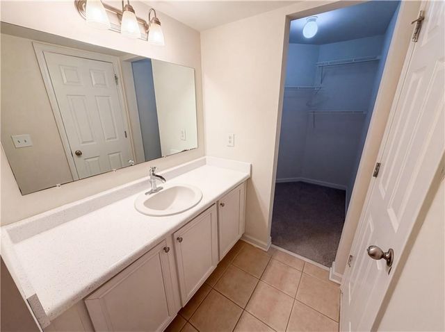 474 Village Way, Loganville, GA 30052