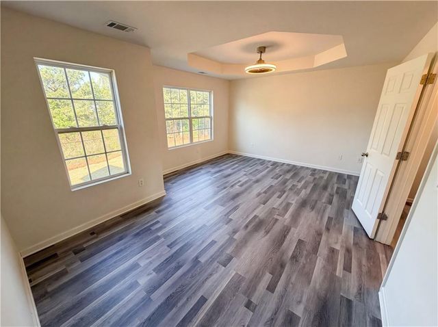 474 Village Way, Loganville, GA 30052