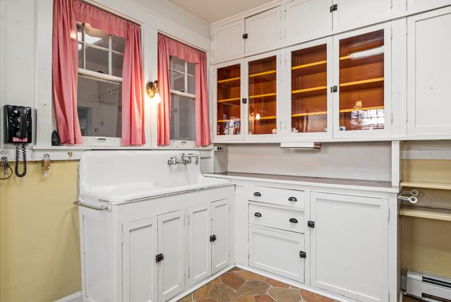 717 Don Gaspar, Santa Fe, NM 87505