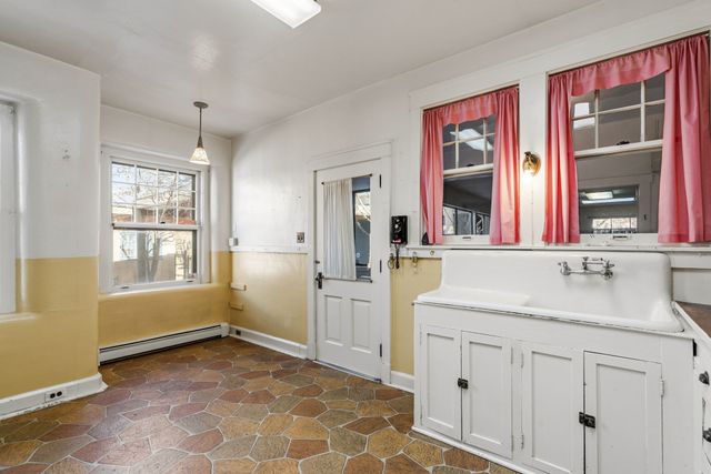 717 Don Gaspar, Santa Fe, NM 87505